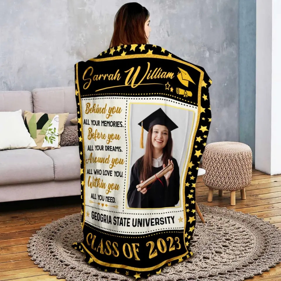 Personalisierte Decke „Behind You All Your Memories“, Geschenke zum Universitätsabschluss für Sie 2023, Abschlussdecke mit Bild