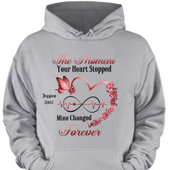 Memorial Butterfly Heart Infinity, Der Moment, in dem dein Herz stehen blieb, meins veränderte sich für immer, personalisiertes T-Shirt und Kapuzenpullover
