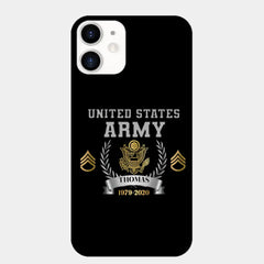 Personalisierte Handyhülle mit individuellem Namen und Uhrzeit im US-Armee-Rang-Camouflage-Design bedruckt