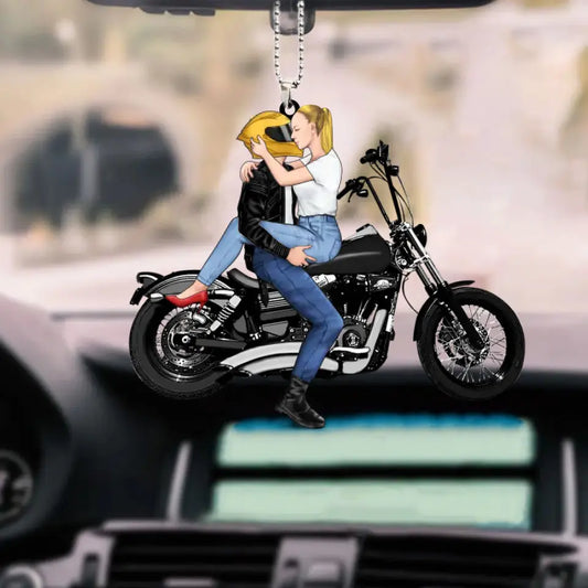 Küssendes Motorradpaar – personalisiertes Ornament für ihn, für sie, Motorradliebhaber