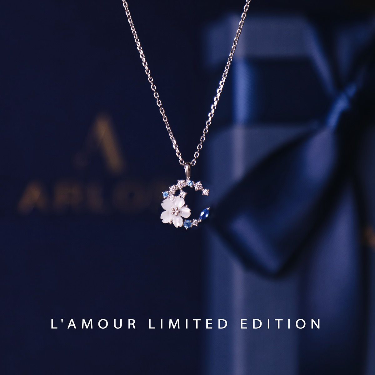 L'amour Moon Flower Necklace (Silver) – A Timeless Symbol of Love