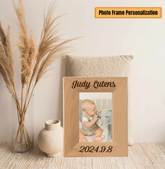 Engraved custom keepsake photo frame - a gift for mom - a commemorative baby gift