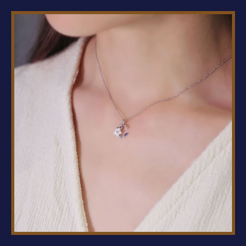 L'amour Moon Flower Necklace (Silver) – A Timeless Symbol of Love