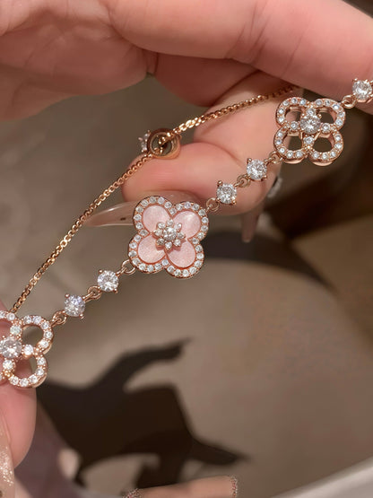 Sakura Cleef Bracelet