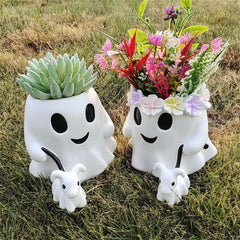 Halloween Ghost Bucket,Ghost Walking Dog Planter, 2025 New Ghost Flower Pot, Funny Ghost Planter, Ghost Candy Bowl Decor, Treat Buckets, Halloween Indoor Outdoor Decoration