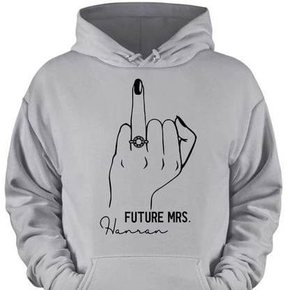 Future Mrs Ring Finger T-Shirt – Bride To Be Shirt – Verlobungsshirt – Junggesellinnenparty-T-Shirt für die Braut – Brautparty-Shirt – Brautgeschenk